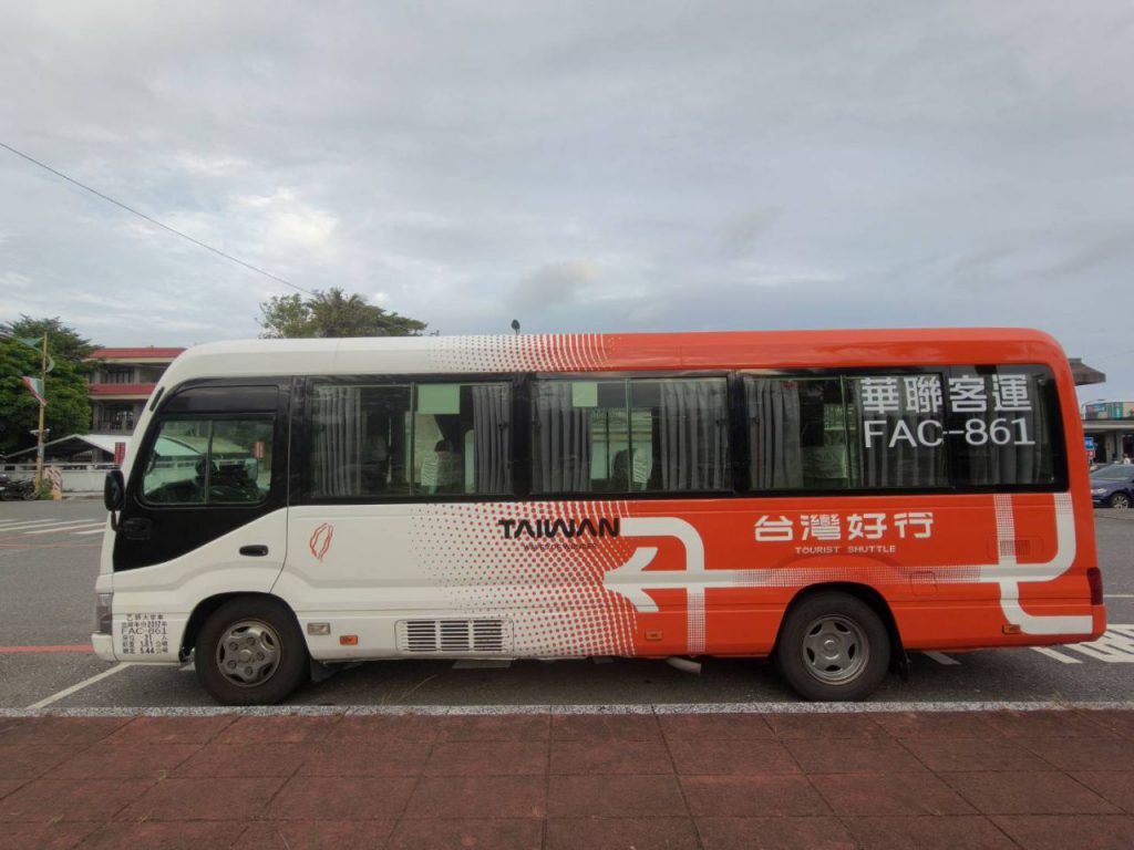 縣府續推客運行銷「304洄瀾東海岸線」低碳旅遊   兩人同行一人免費 插图