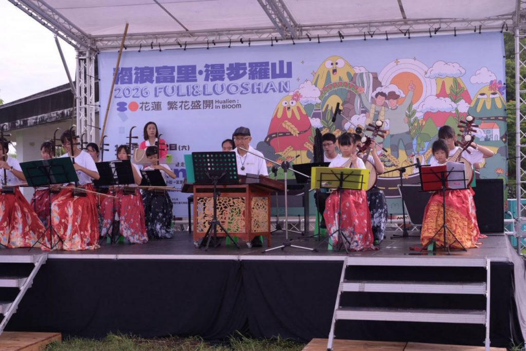 稻浪富里．漫步羅山熱鬧登場   稻浪農舍低碳健走  民眾熱情參與插图2