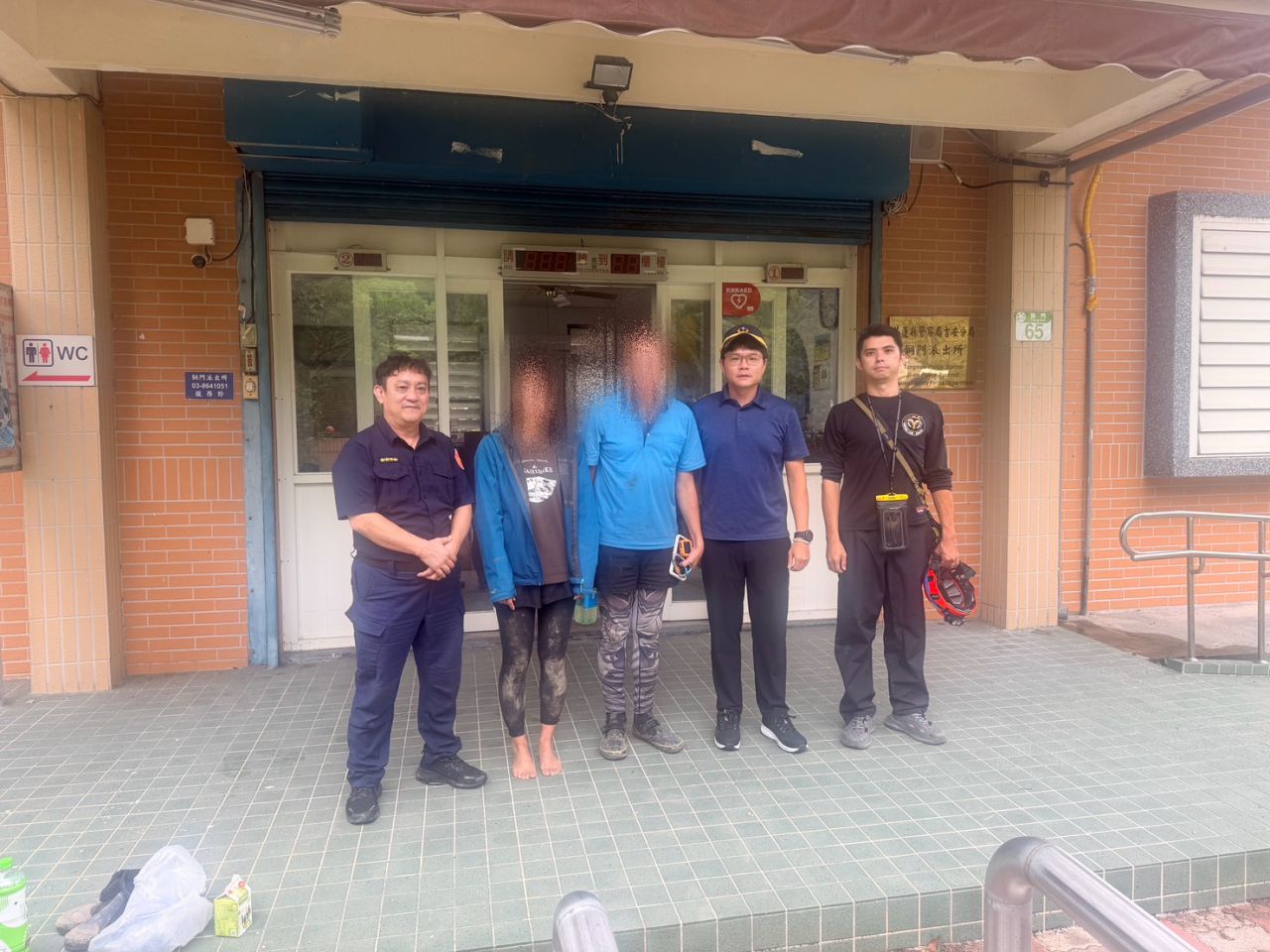 木瓜溪撿石頭受困   花蓮消防局出動人車救援   遊客今早順利獲救缩略图
