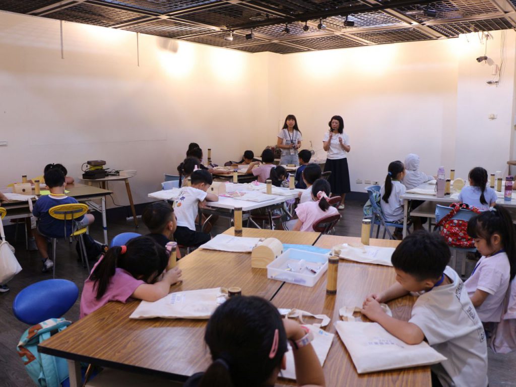 2026 臺東美術館兒童藝術夏令營 與孩子開啟一場感官探索與藝術創造之旅插图1 2026 臺東美術館兒童藝術夏令營 與孩子開啟一場感官探索與藝術創造之旅插图1