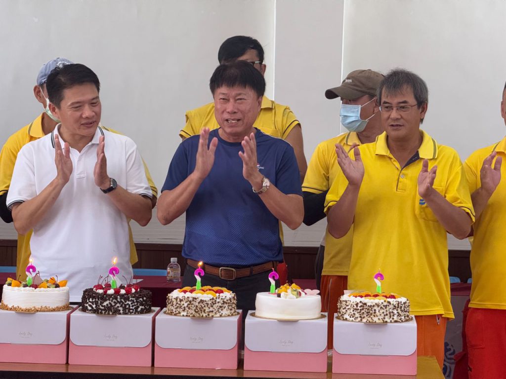 臺東市清潔隊慶生暨業務檢討　市長陳銘風三項福利措施  向第一線隊員致敬插图1