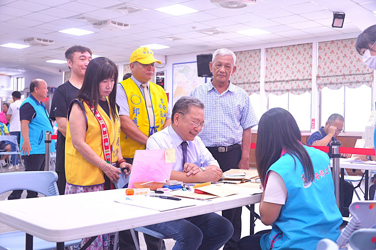 博士邱展謙登記參選吉安鄉長　承諾以創新思維振興吉安缩略图