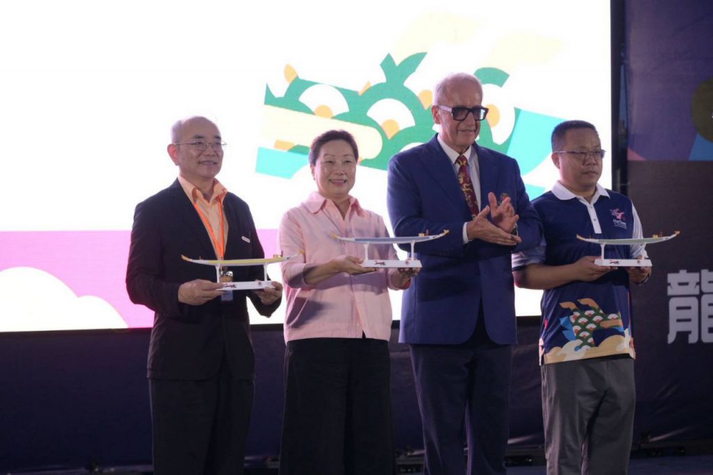 世界俱樂部龍舟錦標賽圓滿閉幕     縣長徐榛蔚邀選手們11月鯉魚潭再次相聚插图2