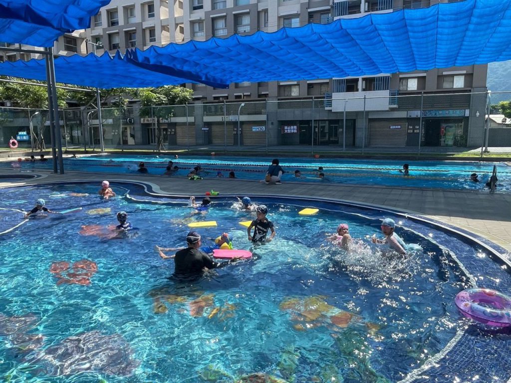 響應99國民體育日    縣府青年住宅游泳池9/9免費開放插图