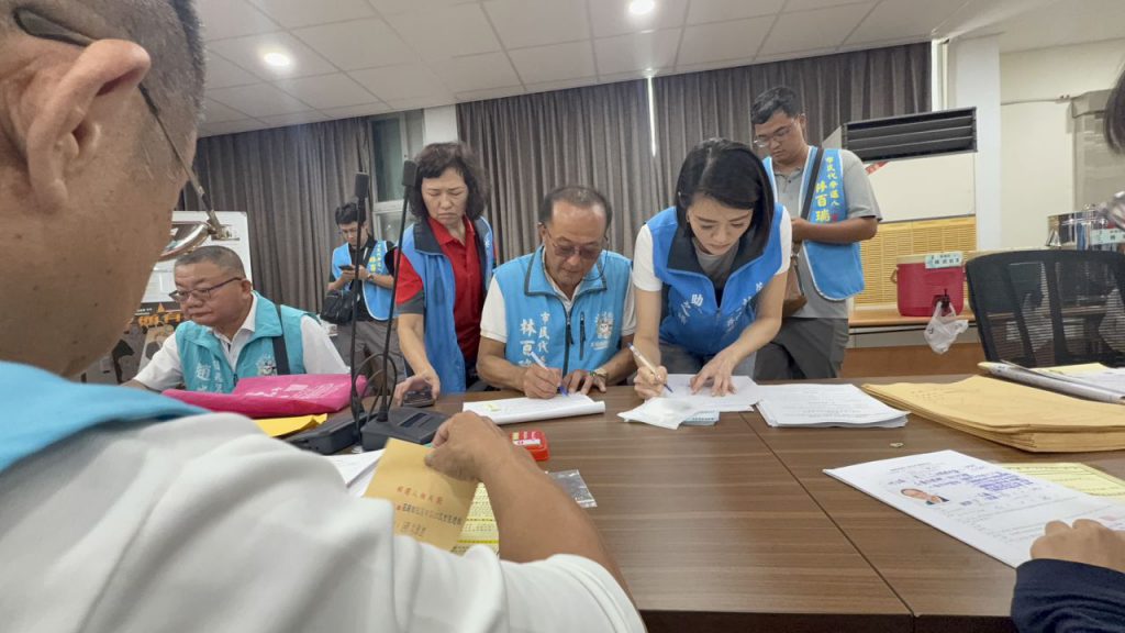 市民代表林百瑞完成參選登記   承諾持續傾聽民意、專職服務、監督市政插图