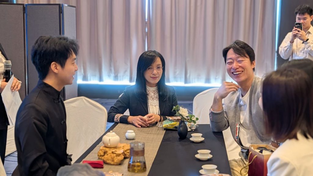 陳瑩促成台東鳳梨釋迦賣到韓國    冷凍鮮果棒簽約將出貨5萬支插图3