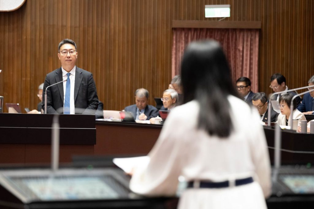 立委陳瑩再出手成功爭取「台鐵國高中優惠票」插图1